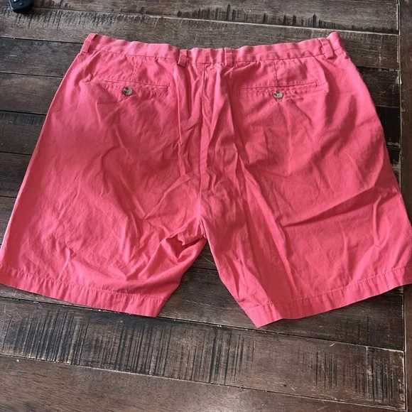 Vineyard Vines Men's Salmon Breaker Shorts Size 38 - Picture 2 of 5